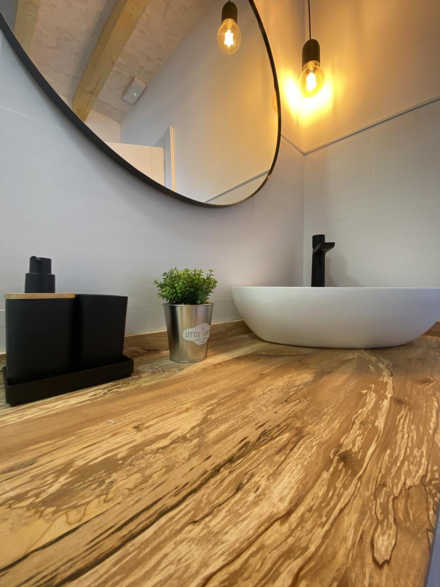 La Casa Del Barbero Villa Torrelavega Luaran gambar