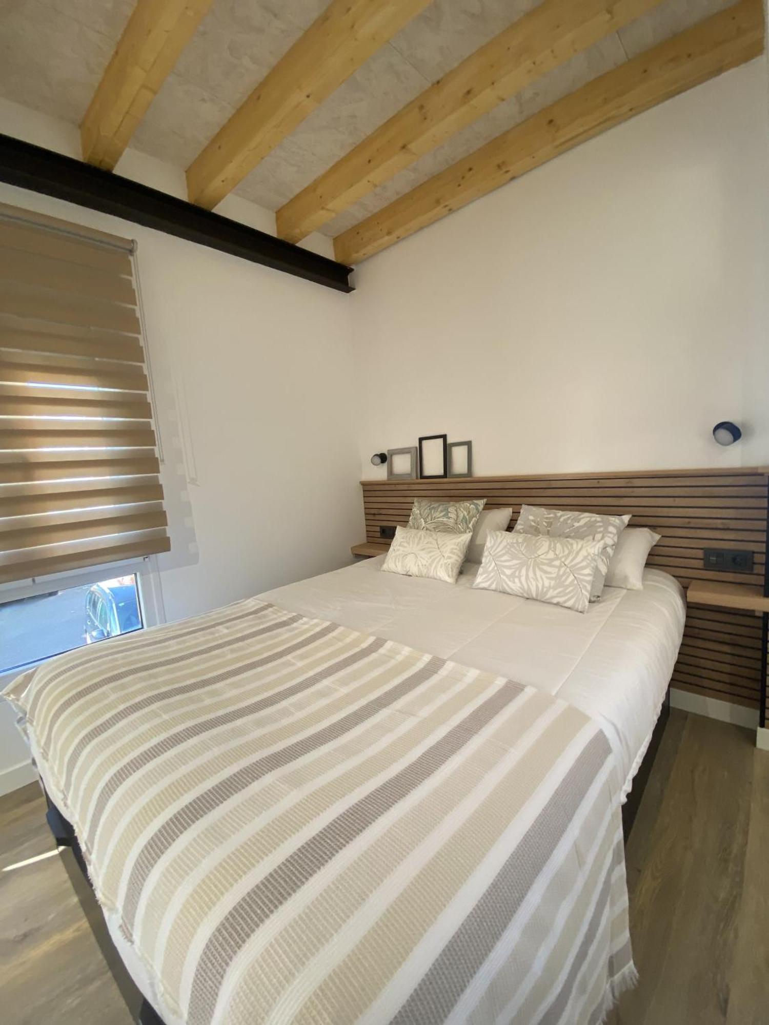 La Casa Del Barbero Villa Torrelavega Luaran gambar