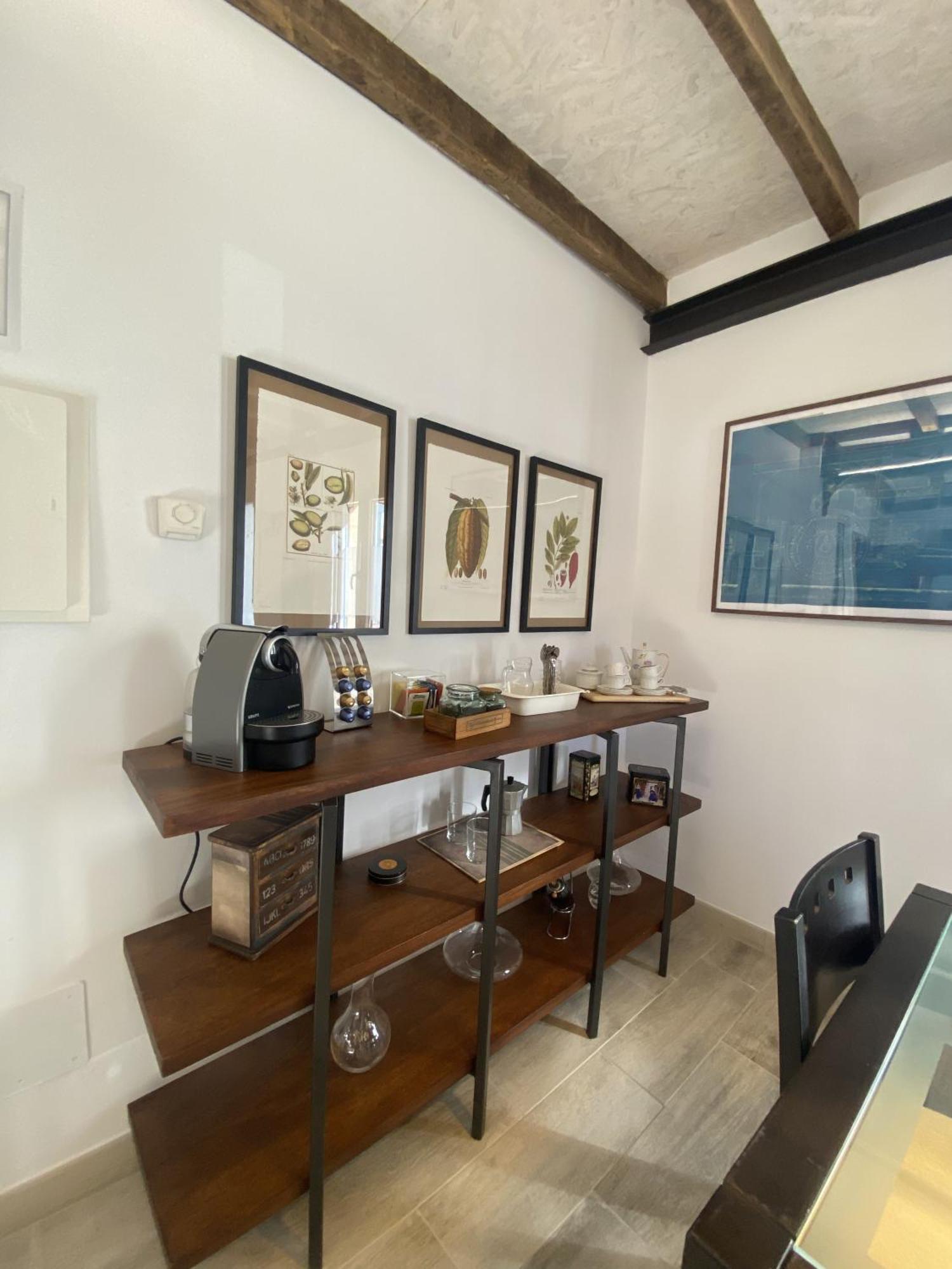 La Casa Del Barbero Villa Torrelavega Luaran gambar
