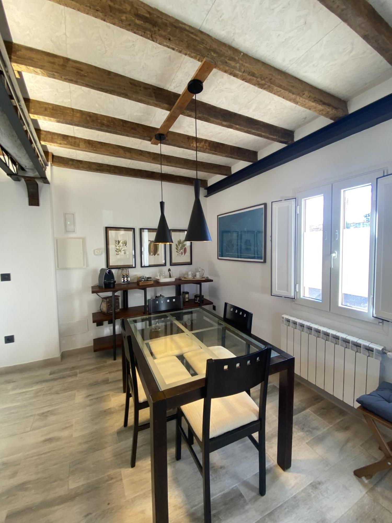 La Casa Del Barbero Villa Torrelavega Luaran gambar