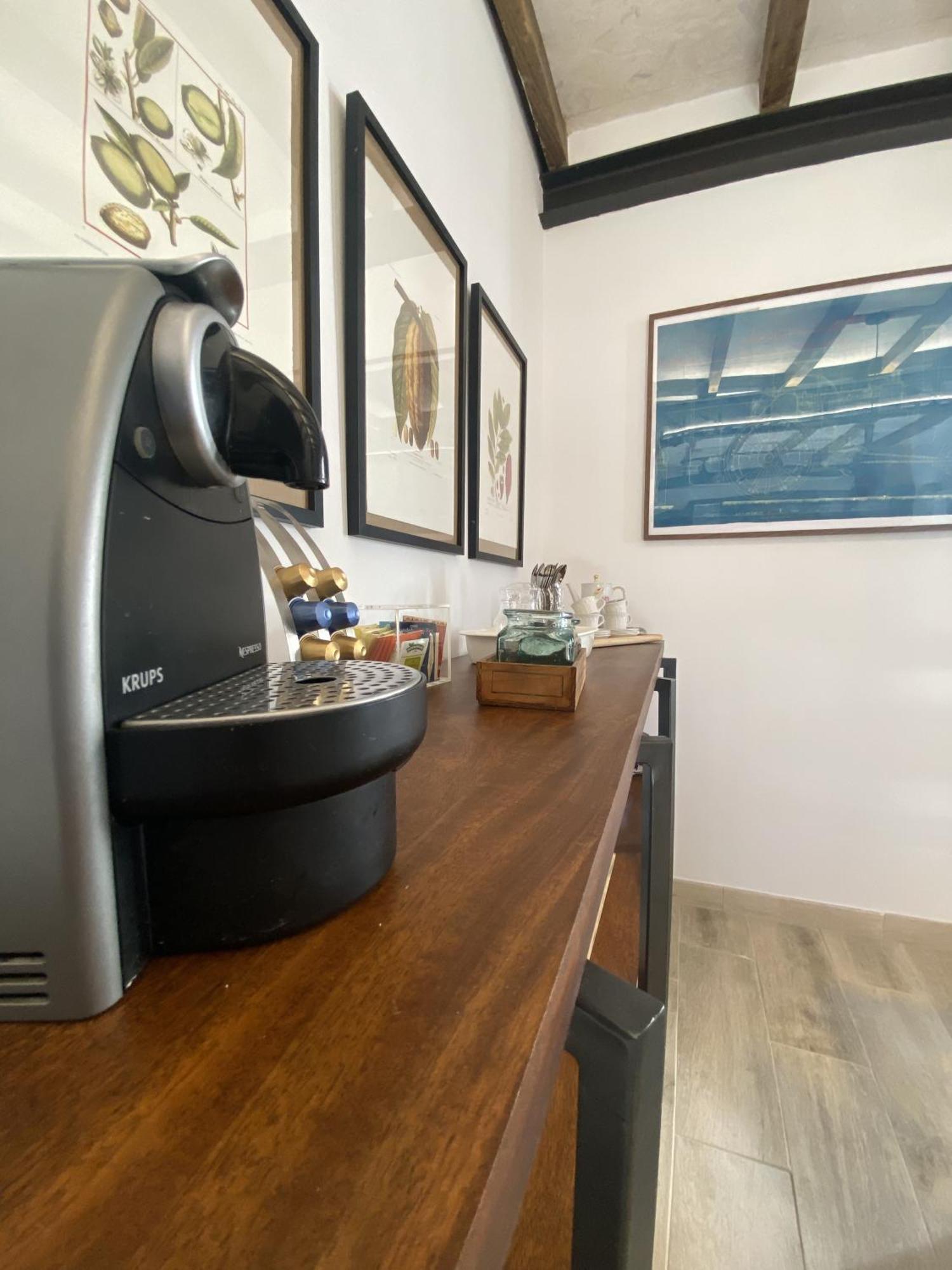 La Casa Del Barbero Villa Torrelavega Luaran gambar